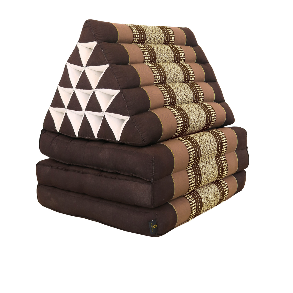 Large 3-Fold Triangle Cushion